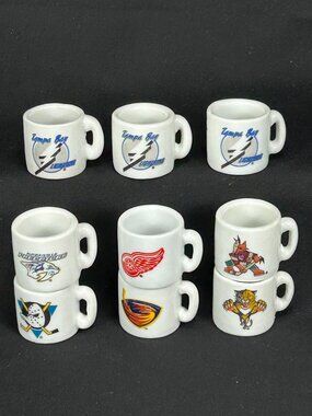 9 miniature NHL team mugs